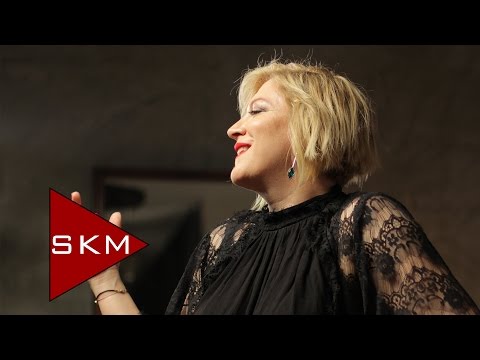 Meral Azizoğlu - Lingo Lingo Şişeler ( Official Video)