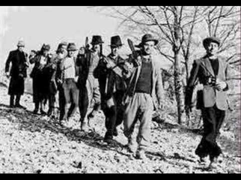 Coro Partigiano Triestino - Canzone dei partigiani reggiani