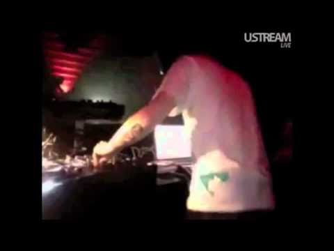 Deadmau5 Live On UStream 09.14.10