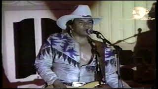 Corazon Duro, Te quise una vez, Bronco