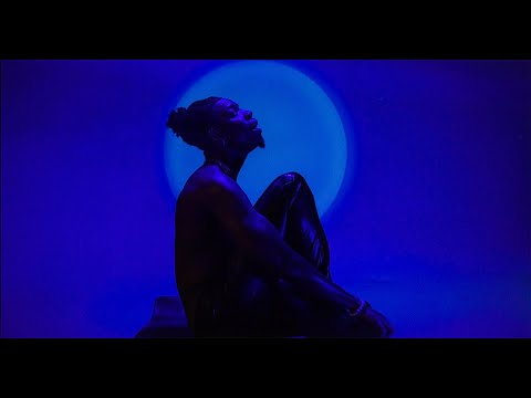 Chris Blue - Moon (Official Video)