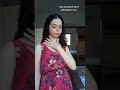Body Language That Signals Female Attraction