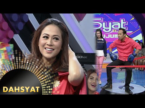 Denny Cagur Ditantang Istrinya Di Game Setuju [Dahsyat] [28 Apr 16]