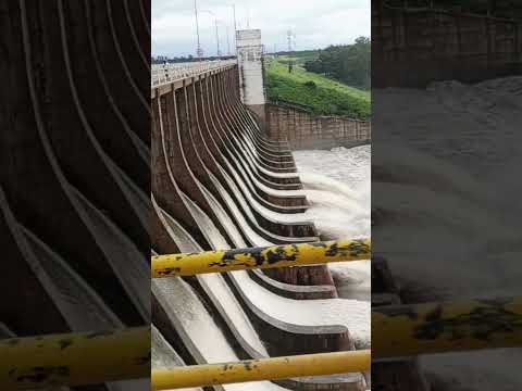 compuersDique frontal de termas de Río hondo Santiago del Estero Argentina.