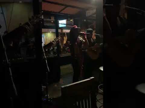 Igor Sihombing - Shook Me All Night Long ( Acoustic Cover)