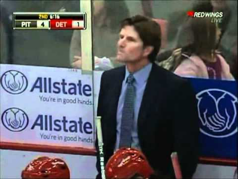 Chris Kunitz slewfoots Valtteri Filppula