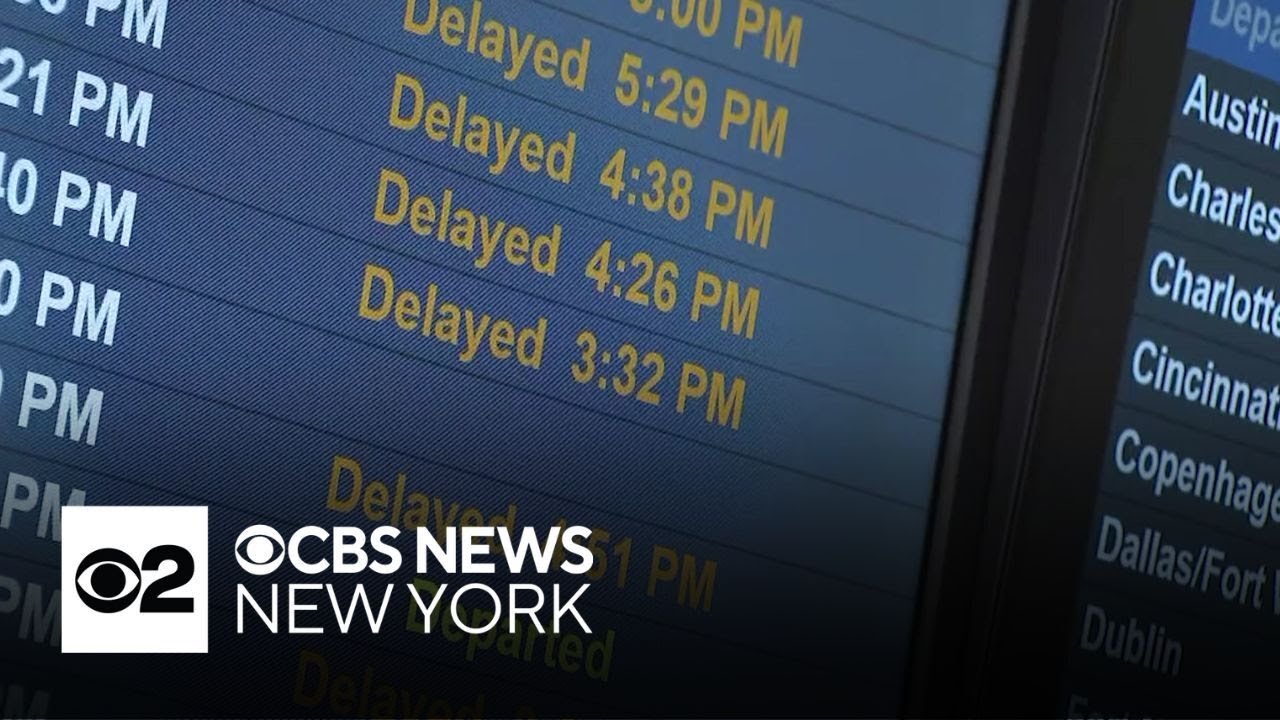 United Airlines canceling 35 daily flights at Newark amid persistent delays
