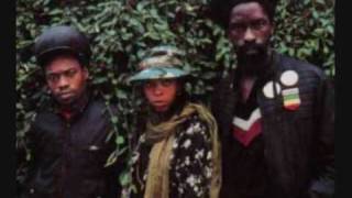 Black Uhuru - Youth [Youth of Eglington (Dub)]
