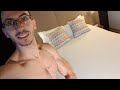 Hotel BED flexing muscles!