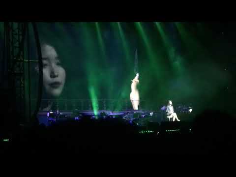 [181215 IU 10th Anniversary Concert in SG] - The Shower