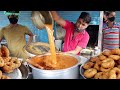 He Is Been Selling South Indian Breakfast In Surat Since Last 25 Yrs Medu Vada IDLI Vada 20 Rs