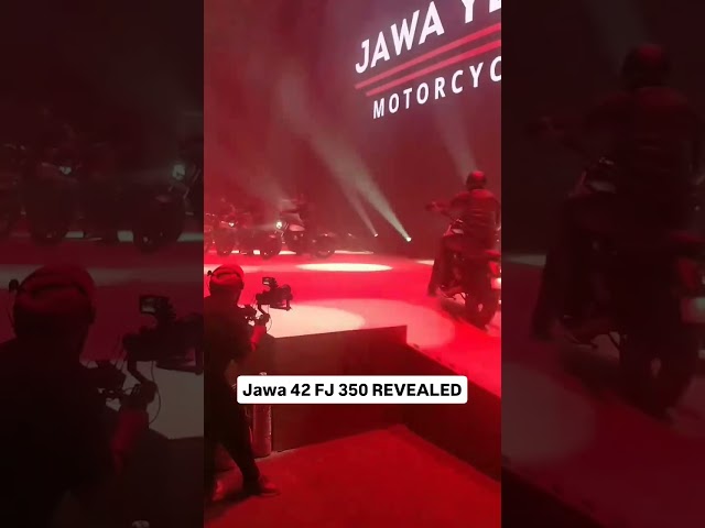 #Jawa42FJ350 launched! The prices start from Rs 1.99 lakh (ex-showroom).