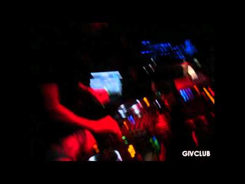 GIVCLUB - Paulo Boghosian - 02.10.10