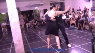 CORINA DE LA ROSA y JULIO BALMACEDA bailando la milonga NO HAY TIERRA COMO LA MIA en FLOREAL MILONGA