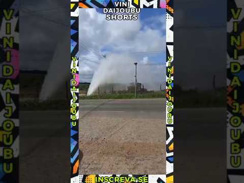 TUBULAÇÃO DE ÁGUA EXPLODE EM NOSSA SENHORA DA GLÓRIA #ÁGUA #deso #igua #Sergipe #cano