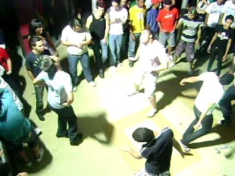 Jhonny Kelminy ... bate cabelon!!