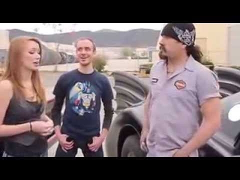 1966 Batmobile VS 1989 Batmobile in Street Race