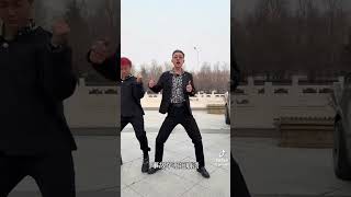 Download lagu Tesla Chinese boys Lamborghini dance Chino TikTok mp3