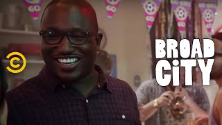 Broad City - Exclusive - Meet Lincoln