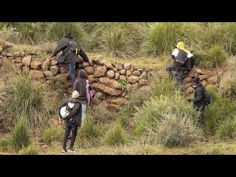 Morocco: Upsurge in migrant crossings at Melilla border fence