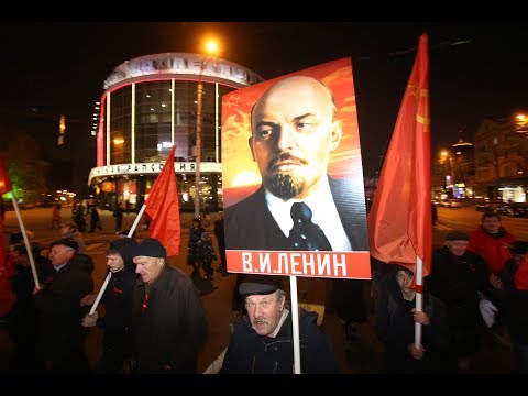 В Воронеже годовщину революции отметили необычно коротким митингом