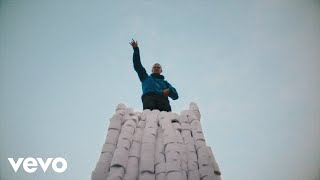 Musik-Video-Miniaturansicht zu nhs Songtext von slowthai