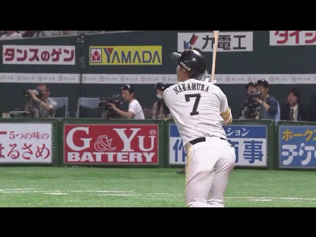 【3回裏】 ライトスタンドへ一直線!! ホークス・中村晃が同点に追いつく2ランホームラン!! 2018/5/11 H-F