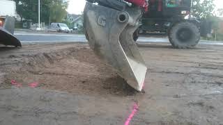 Roundabout work today. Hitachi Zaxis 140W. Ship Wrecks