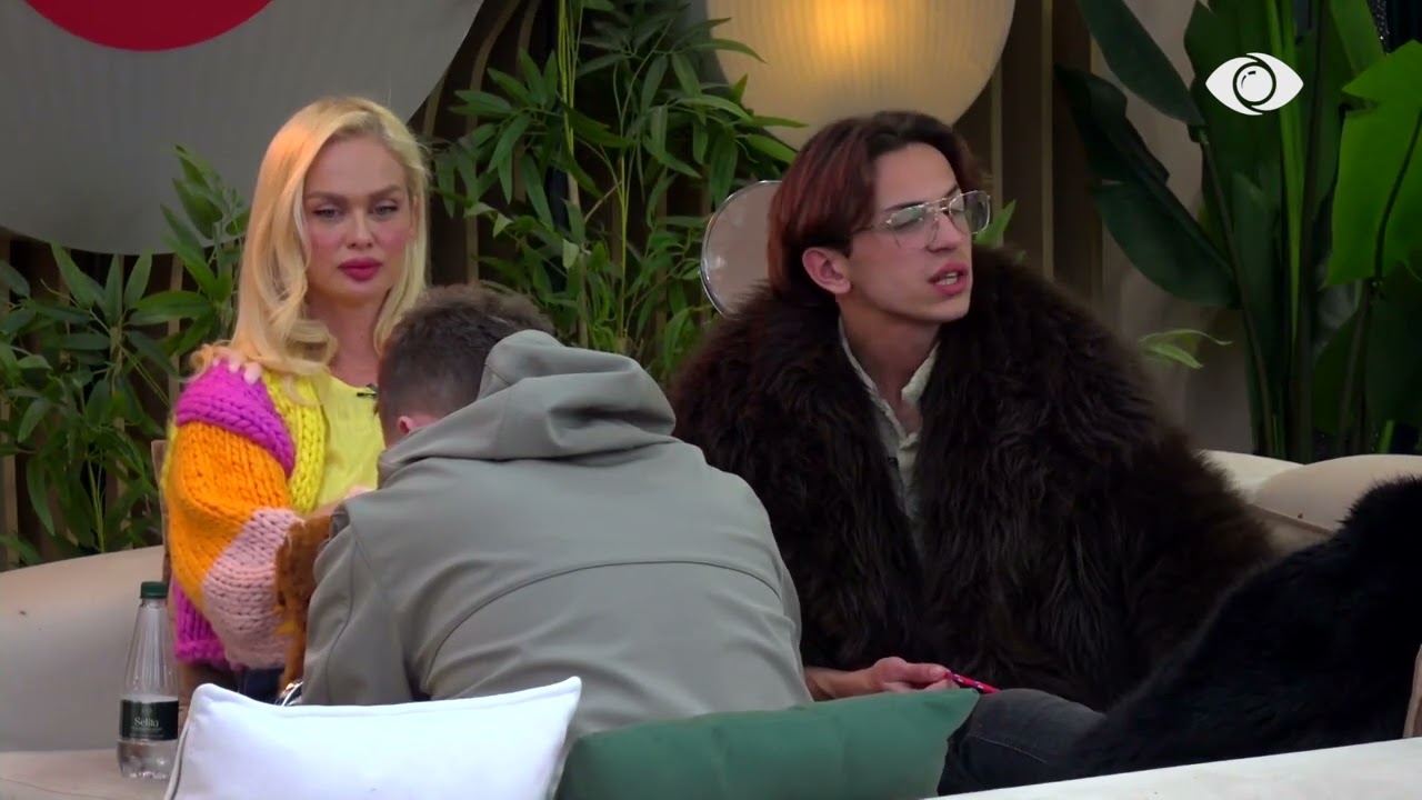 “Mos ma tërhiq atë se më lëndon”/ Valbona refuzon të çohet me banorët e lidhur