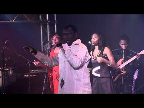 Ishe Komborera Africa by Lazarus Staziyo and Tehillah Praise