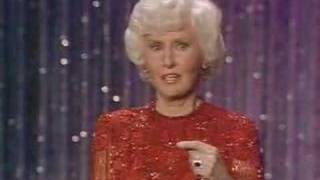 Barbara Stanwyck&#39;s Honorary Award: 1982 Oscars