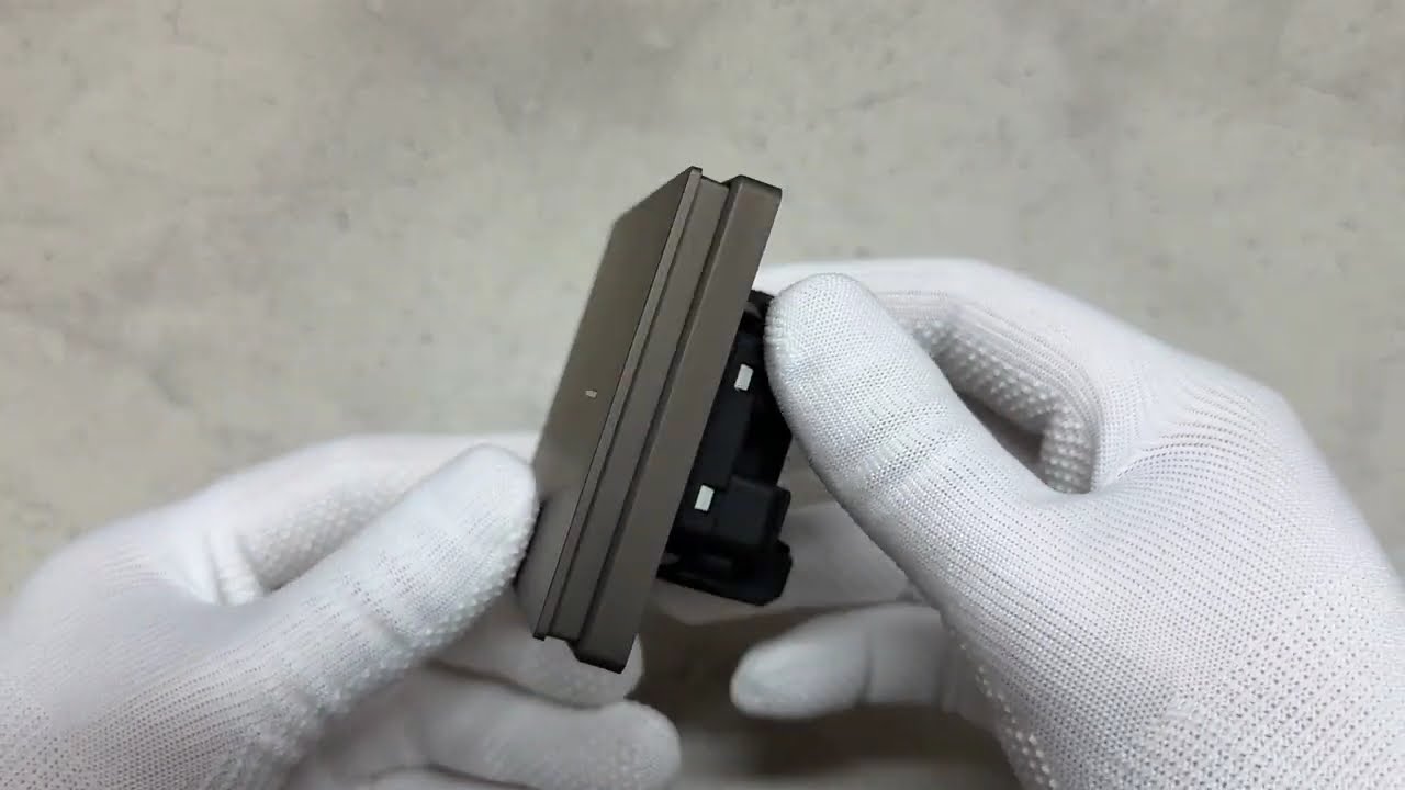 Вимикач одноклавішний з підсвіткою мокко VIDEX NOTA (VF-NT-SW1L-BR)