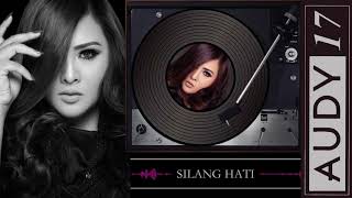 Download lagu Audy - Silang Hati (feat. Marcello Tahitoe) mp3 Download lagu Audy - Silang Hati (feat. Marcello Tahitoe) mp3