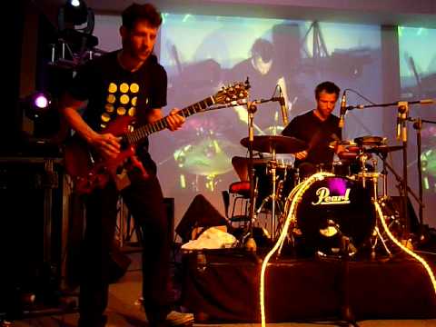 elektro guzzi beginning the show at sonar 2010