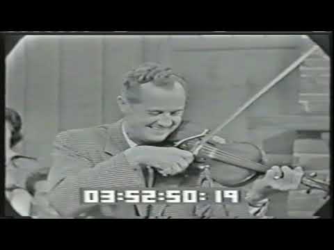 Curly Fox - "Johnson's Old Grey Mule" (Live)