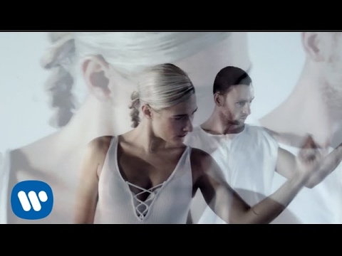 Maja Koman - Prawy sierpowy [Official Music VIdeo]