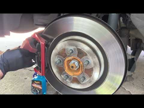 Range Rover L405 Front and Rear Brake Pad Replacement (w/ Brembos)
