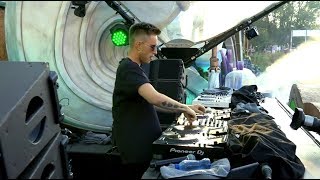 Axwell And Ingrosso - Dancing Alone (BROHUG Remix) (Live Tomorrowland 2018) (Nicky Romero Live)
