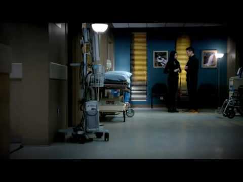 The Vampire Diaries 3x14: Elena gets attacked, Elijah recues Elena