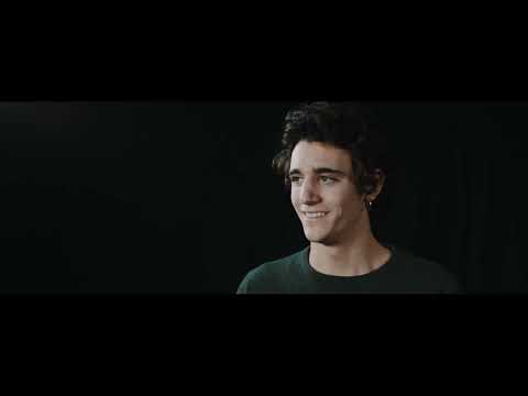 Tamino Interview - Finalist De Nieuwe Lichting 2017 (with closed captions)