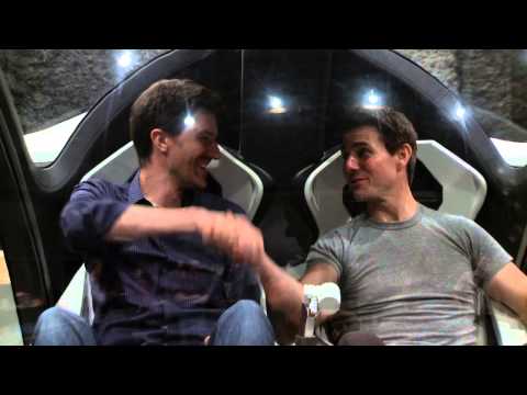 Tom Cruise -- OBLIVION -- "On The Set: The Bubbleship" Featurette