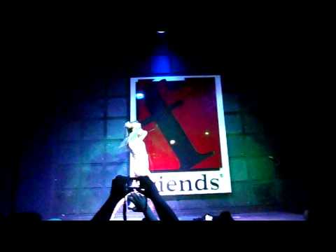 Bia Sync Moon   Just think about you Boate Friends