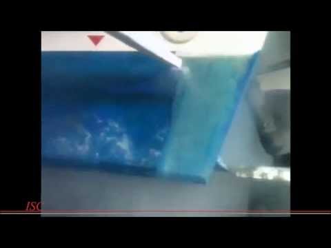 Trockeneisstrahlen - Entfernen von Antifouling-Schicht (Boot)