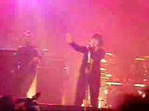 Ewa Farna - Ticho (live)