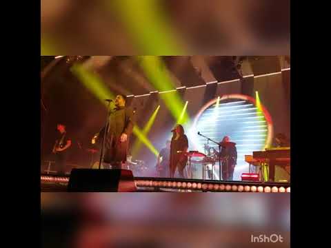 Adel Tawil "Gott steh mir bei" am 11.11.2017 live in Berlin.