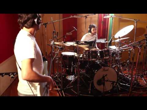 Miguel Lamas - Stratus (Drum Solo)
