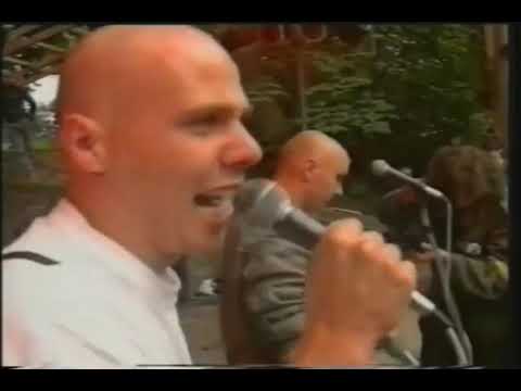 Kratky proces - Na Prach (live)