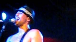 Pepper - Kelis Song (you spin me right round) live @ starland ballroom sayreville new jersey 5-15-09