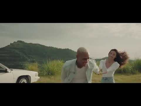 Mandas feat Siaa - Part Of Me (Trecho do Video)