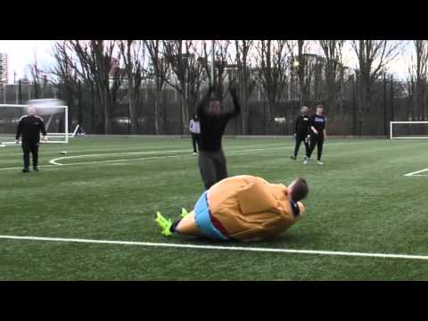 SIDEMEN 'SUMO SUIT' DEATH RUN!